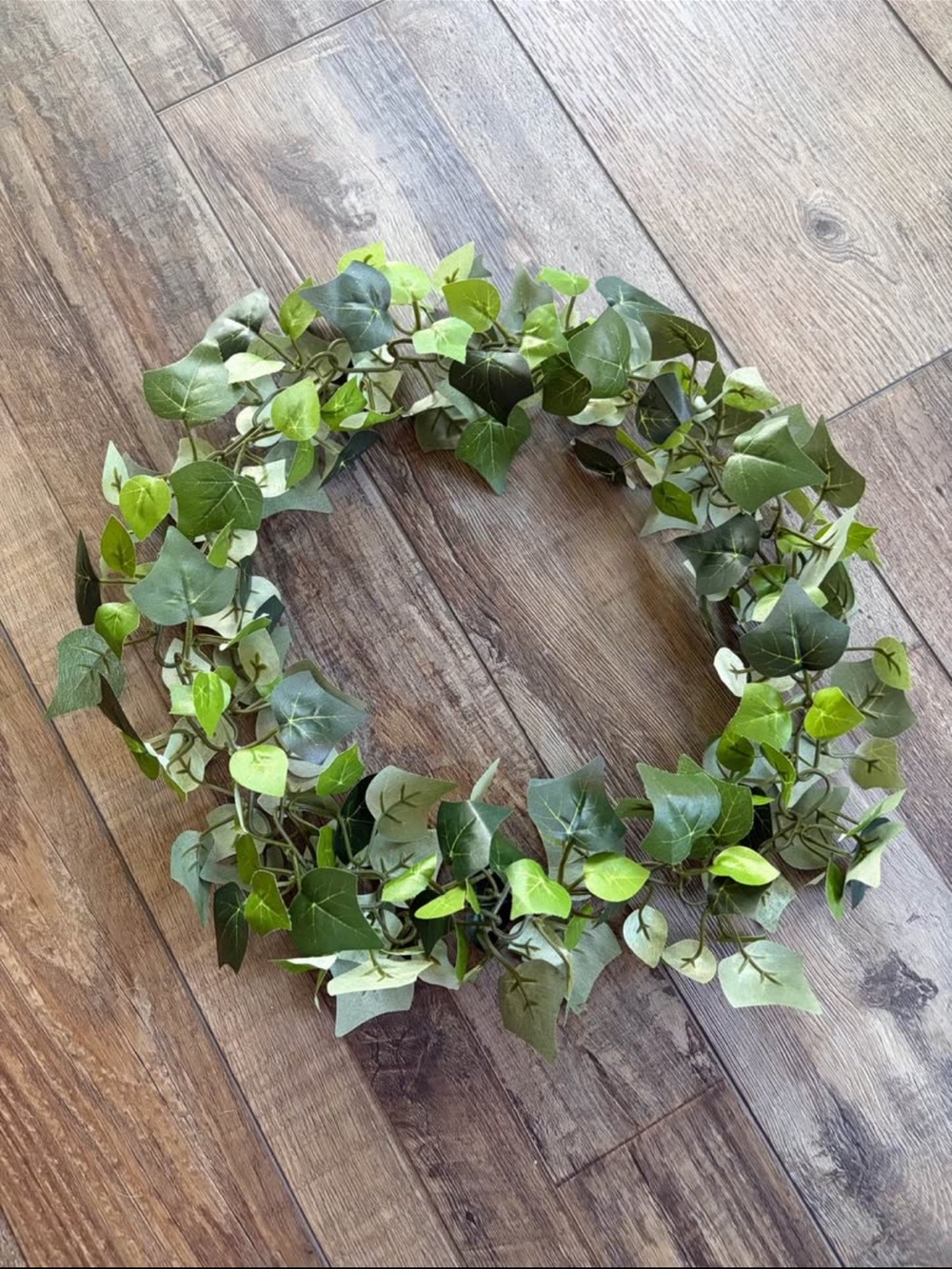 Green Artificial Ivy Wreath - Home Holiday/Wedding Decor (14)